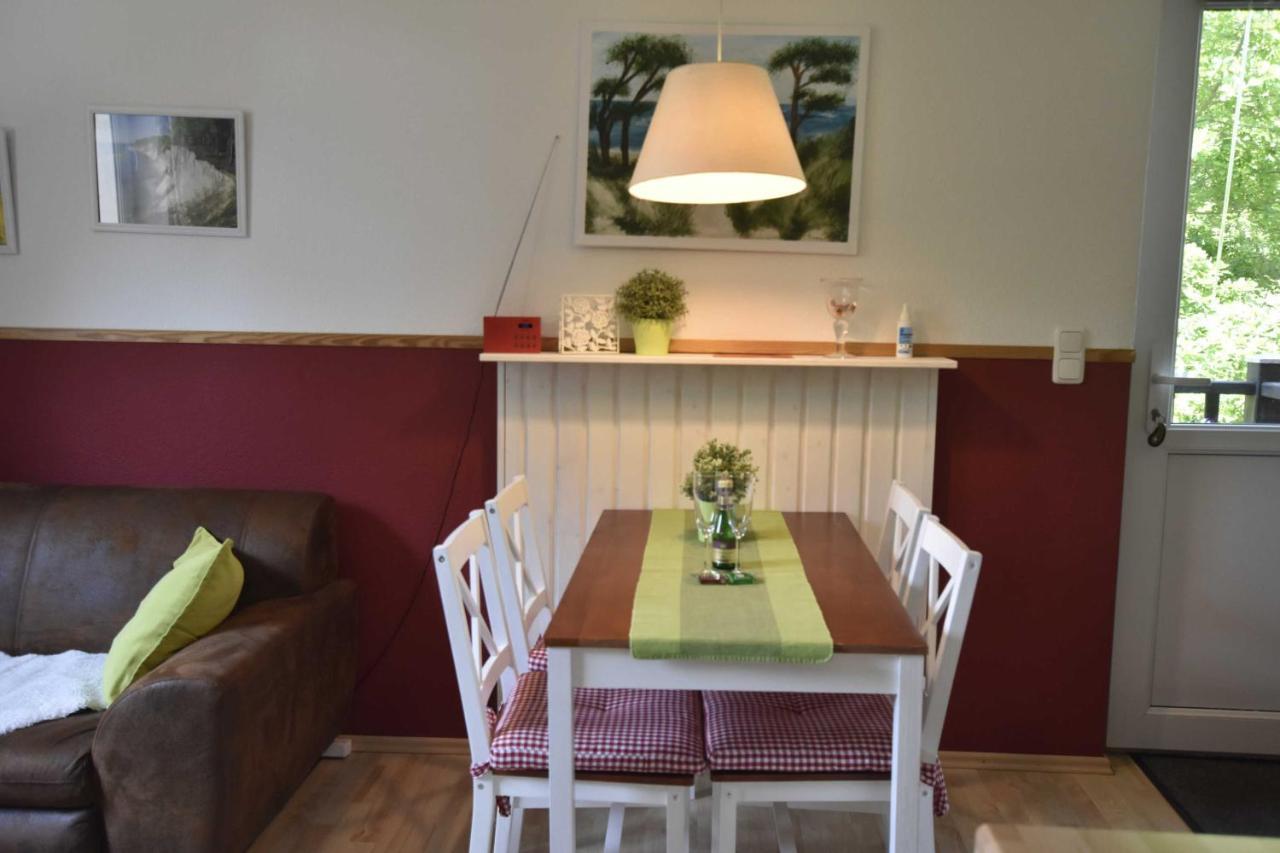 Ferienwohnung Og Im Roten Haus Am Ostsee Radweg Ovs 103 Blowatz Esterno foto